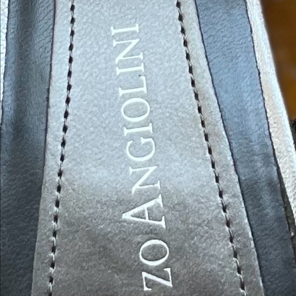 Silver heels - Picture 3 of 9